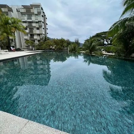 By The Sea Beachfront Designer Suites Penang - Managed By Art Of Tree Batu Ferringhi Exterior photo