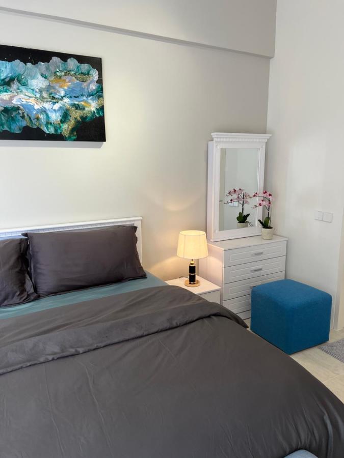 By The Sea Beachfront Designer Penang - Managed By Art Of Tree Apartment Batu Ferringhi