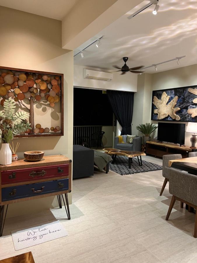By The Sea Beachfront Designer Penang - Managed By Art Of Tree Batu Ferringhi