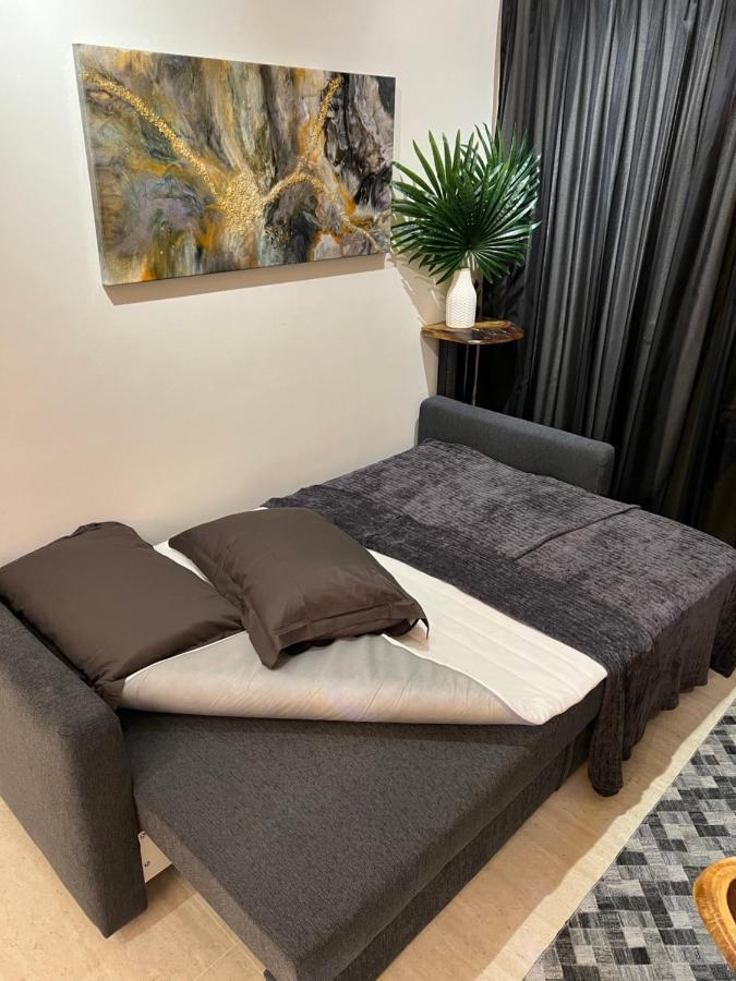 By The Sea Beachfront Designer Penang - Managed By Art Of Tree Apartment Batu Ferringhi